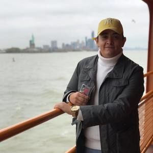 Meet your Posher, Julio